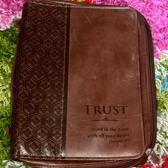 Christian Art Gifts Other - Christian Art Gifts Leather-look Brown Bible Cover Zip Around With Handle 11"